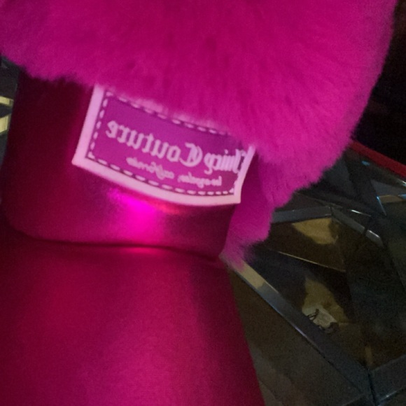 Ugg Pink Fluffy Boots - Picture 2 of 3